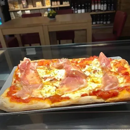 Отель Maxdorfer Hof 2*