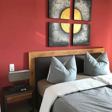 Отель Maxdorfer Hof 2*